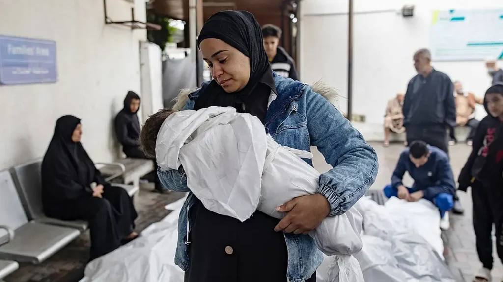 Gazze’de katliam sürüyör: Can kaybı 42 bin 924’e yükseldi