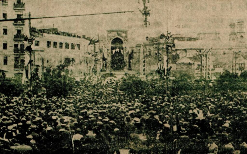 Cumhuriyet Bayramı Manşetleri: 1933, 1943 ve 1953 Yıllarında Basının Gözünden