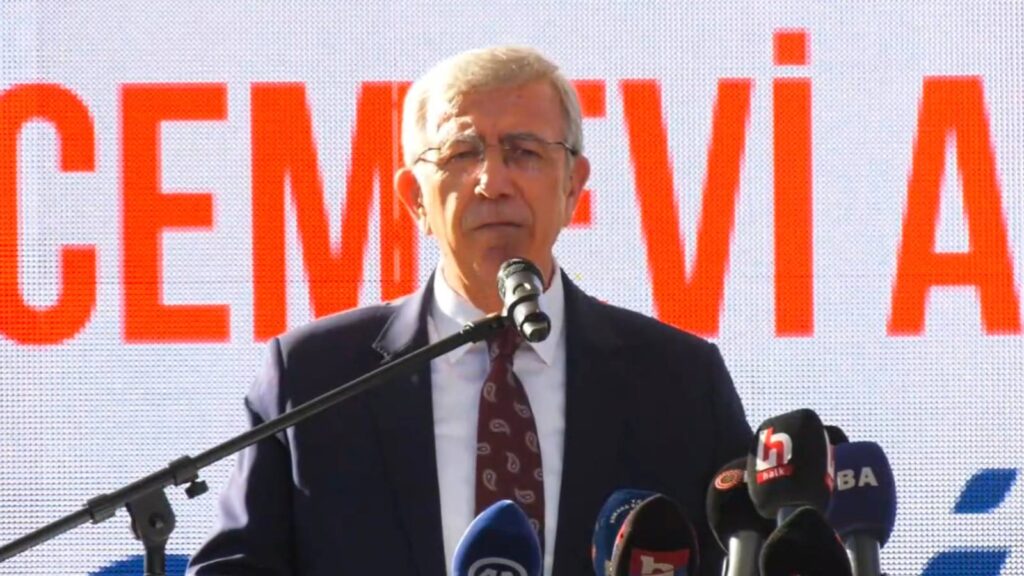 Mansur Yavaş: “Sağlı sollu saldırı altındayım”