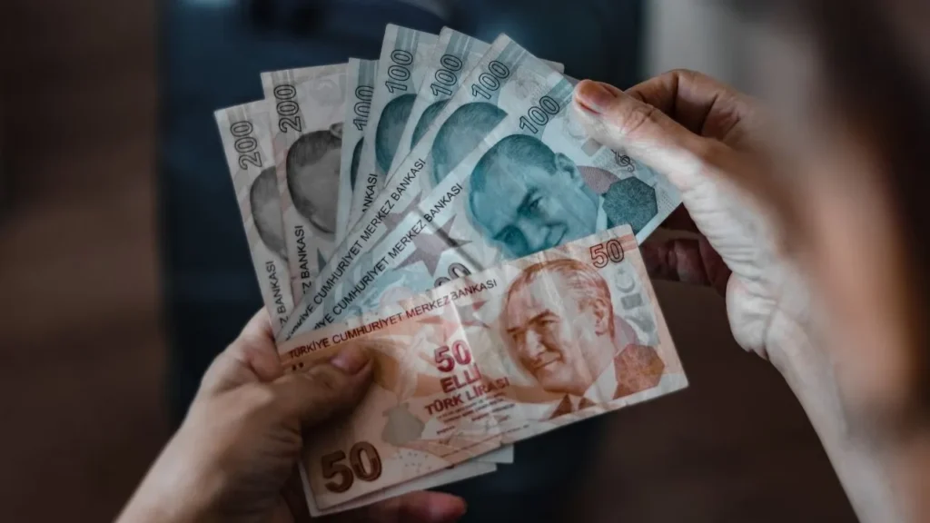 Evde bakım yardımı ödemeleri hesaplara yatırıldı! 