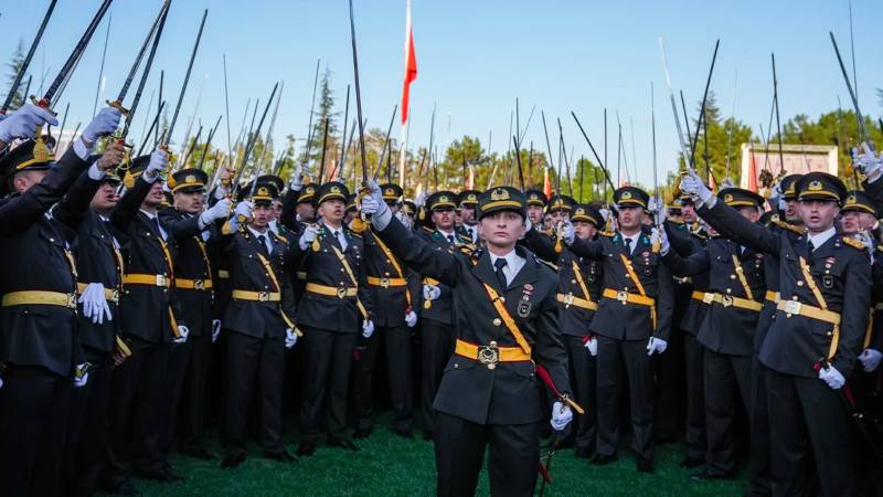 CHP: TSK’dan ayırma cezası talebiyle Yüksek Disiplin Kurulu’na sevk edilen teğmen sayısı 5’e yükseldi