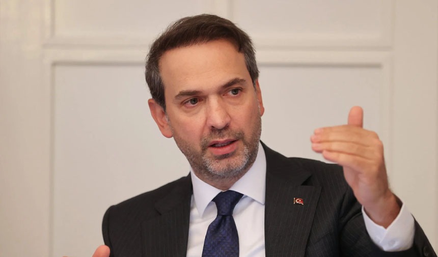 Bakan Bayraktar açıkladı: Suriye’nin yeniden inşası için Türkiye devrede