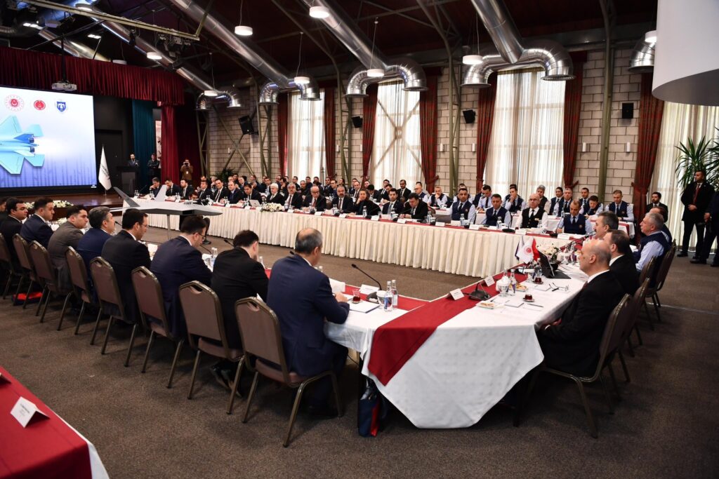 Savunma Sanayii Başkanı Görgün, KAAN’ın değerlendirme toplantısına katıldı 