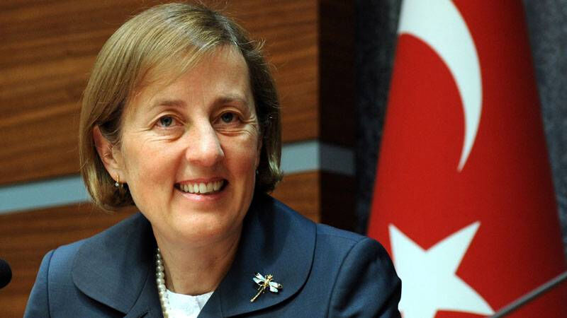 DEVA Partisi’nde yaprak dökümü: Selma Aliye Kavaf istifa etti! 