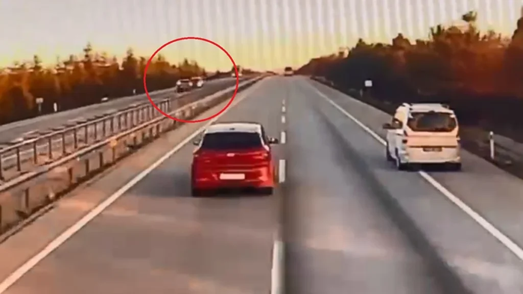 Ters yöne giren araç dehşet saçtı: Ölü ve yaralılar var