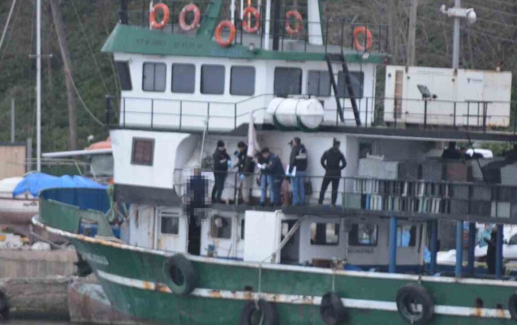 Sinop’ta bir kişi, balıkçı teknesinde intihar etti!