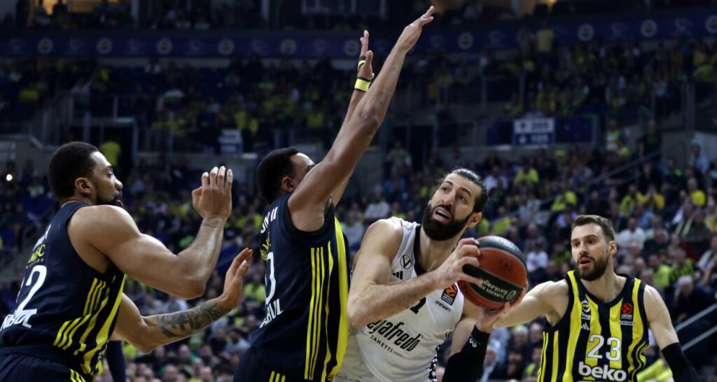 THY Euroleague 24. haftasında Türk takımları 2 maçta 1 galibiyet aldı