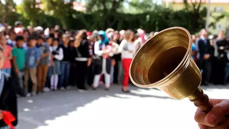 Okullarda ikinci dönem yarın başlıyor
