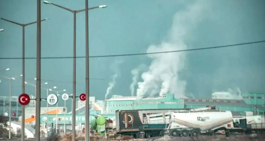 Korkunç olay: Emet Bor İşletmesinde asit patlaması, 2 kişi yaralandı!