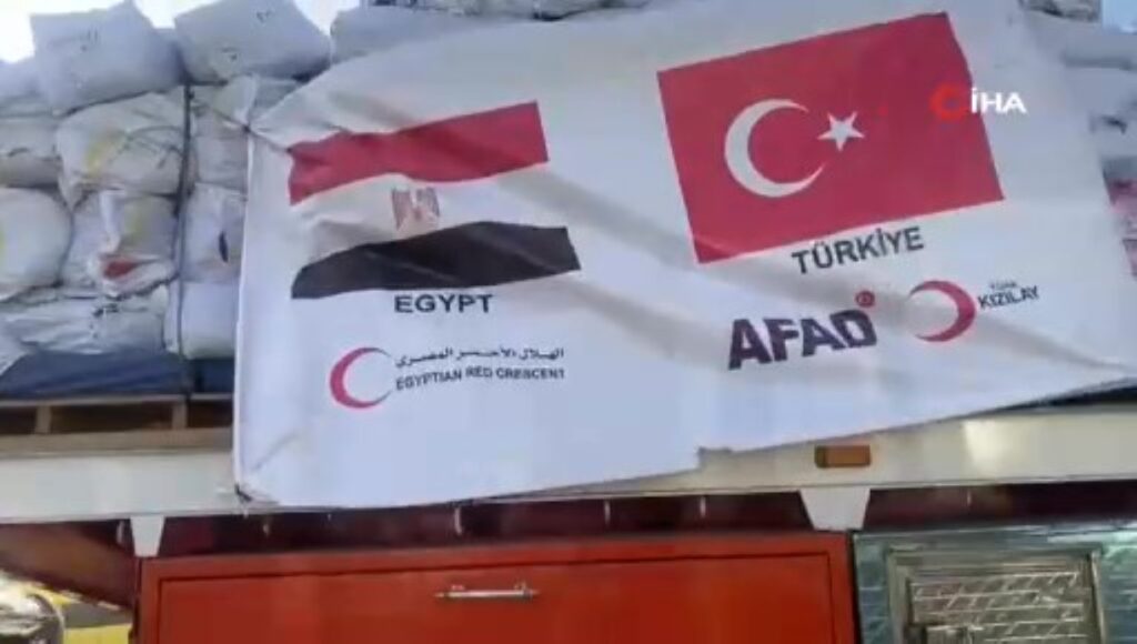 57 tır yardım malzemesi Gazze’ye ulaştı