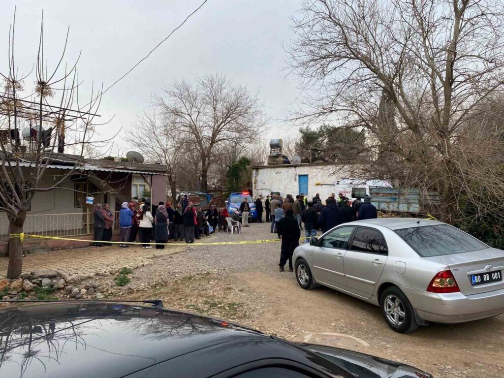 Osmaniye’de vahşet: Tartıştığı babasını baltayla öldürdü!