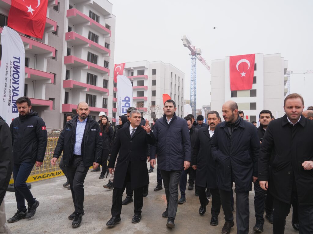 Bakan Murat Kurum: “Kahramanmaraş hayata yeniden başlıyor” 