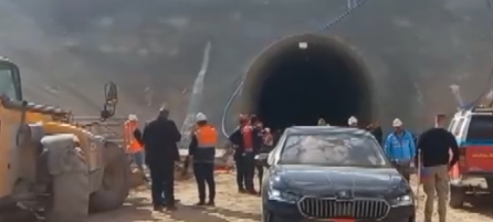 Kayseri’de hızlı tren inşaatına kaya düştü