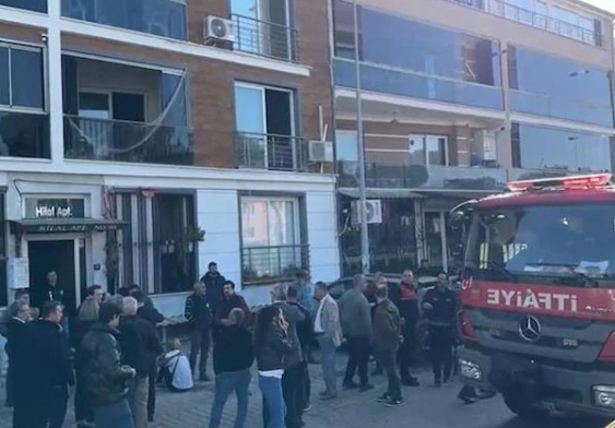 İtfaiye erinin evi yandı: Eşi ve çocukları hayatını kaybetti