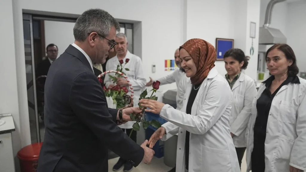 TBMM Genel Sekreteri Talip Uzun’dan Tıp Bayramı Ziyareti 