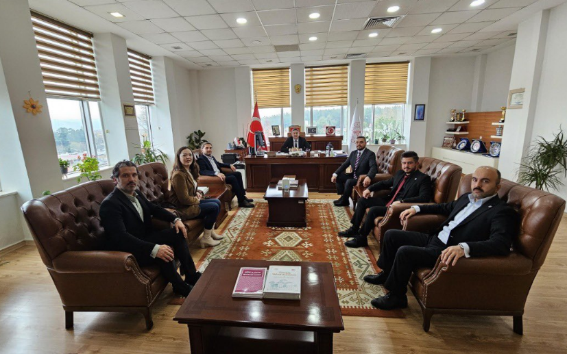 Genç Sağlık Sendikasından Burdur İl Sağlık Müdürlüğüne ziyaret