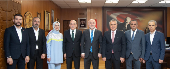 Büro Memur-Sen’den SGK Başkanı Raci Kaya’ya Ziyaret: Personelin Talepleri Gündeme Taşındı