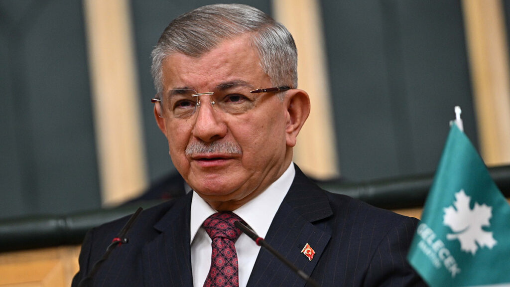 Davutoğlu: İstanbul depremi 100 yılın değil 1000 yılın felaketi!