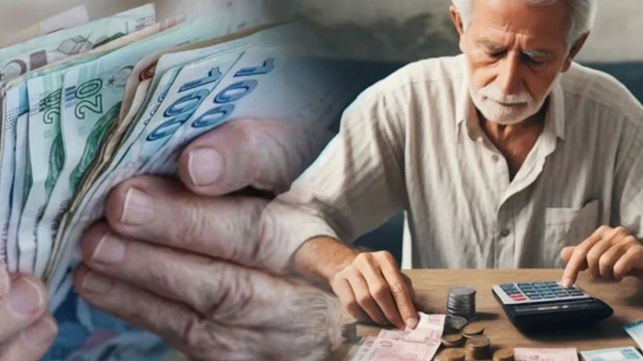 Emekliye Temmuz ayı için tek çıkış yolu! Özgür Erdursun duyurdu: Seyyanen zam mı, intibak mı?