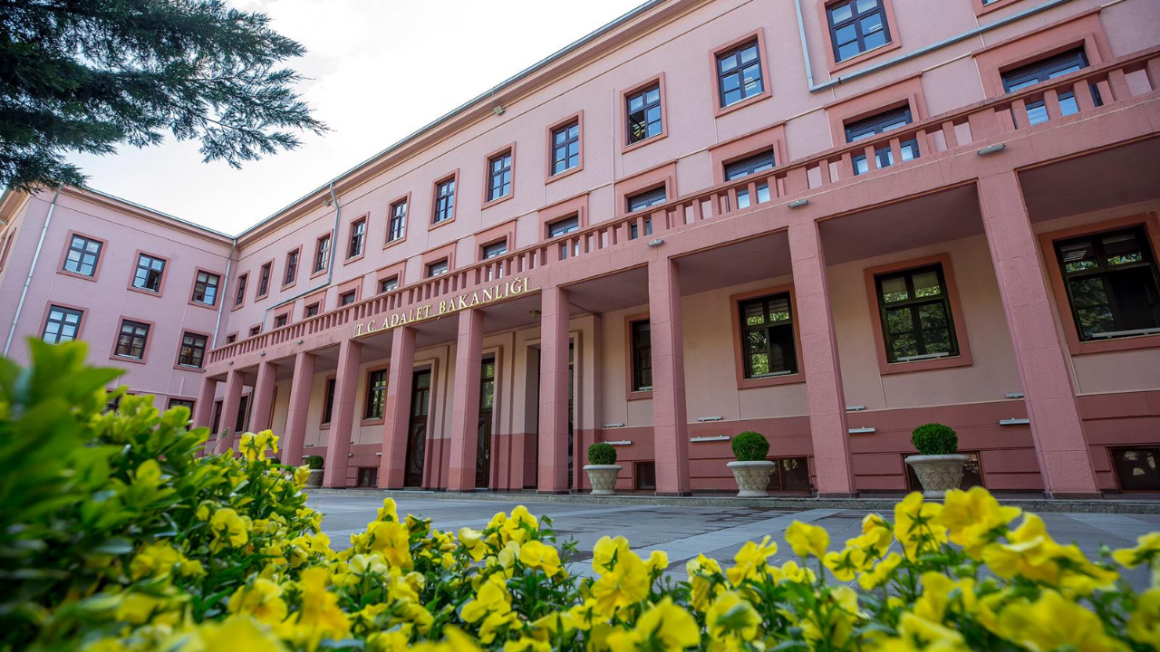 Adalet Bakanlığı 15 bin personel alımında son durum: Kılavuz ne zaman yayımlanacak?