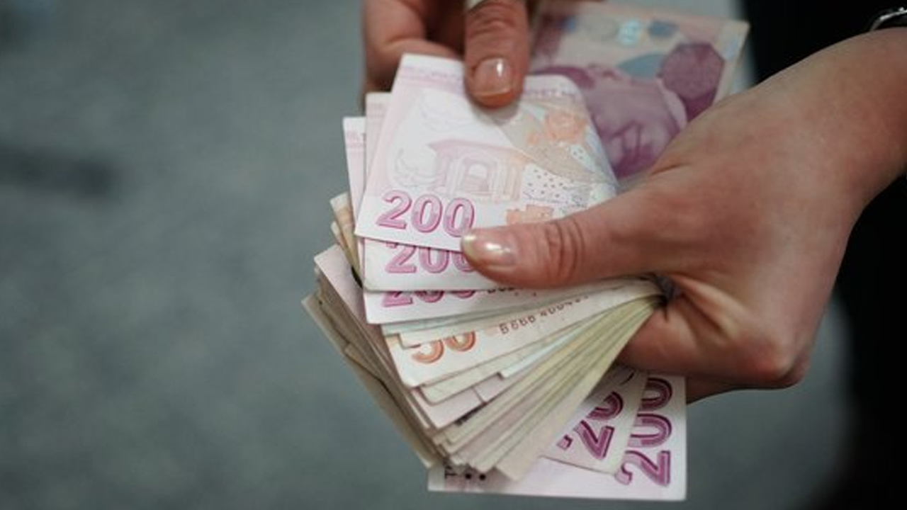 Maaş krizinde son durum: Yüksekova’da maaşlar neden yatmadı?