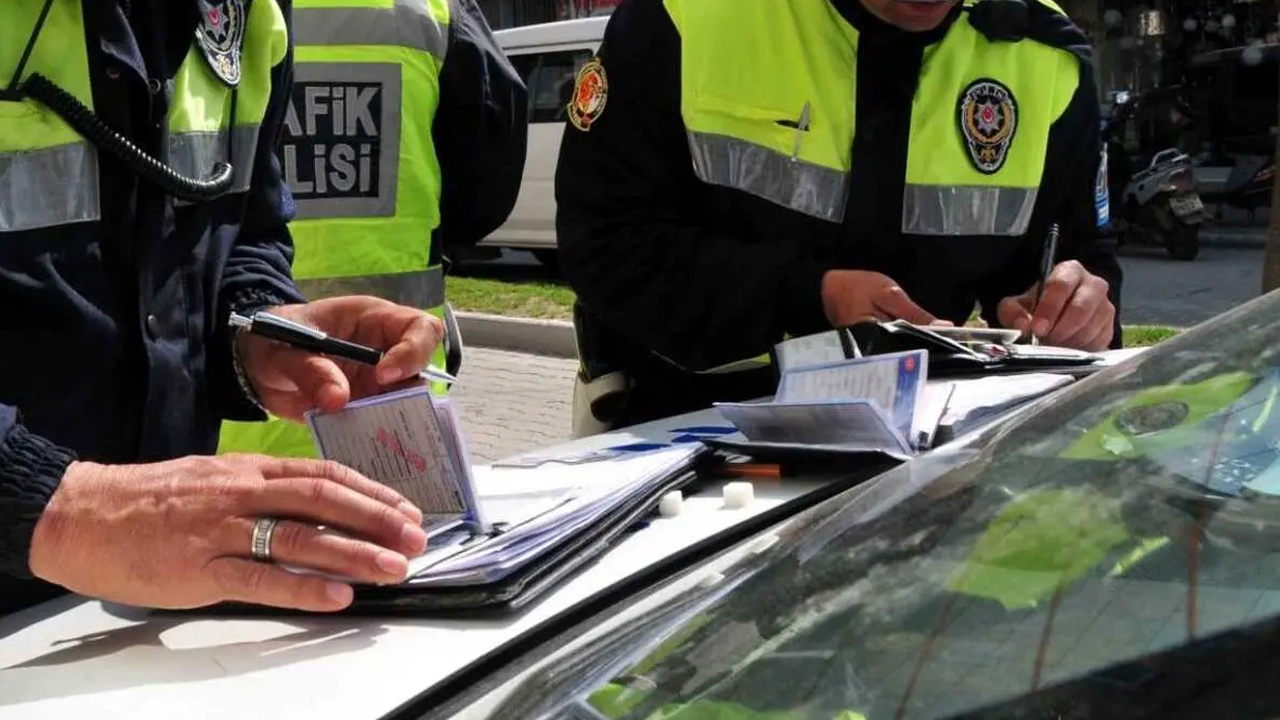 Trafik cezalarını artıran kanun TBMM’de kabul edildi