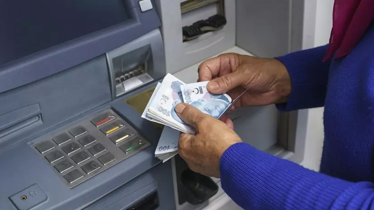 Promosyon yarışı kızıştı: Emekliye 30 bin TL’yi aşan teklifler
