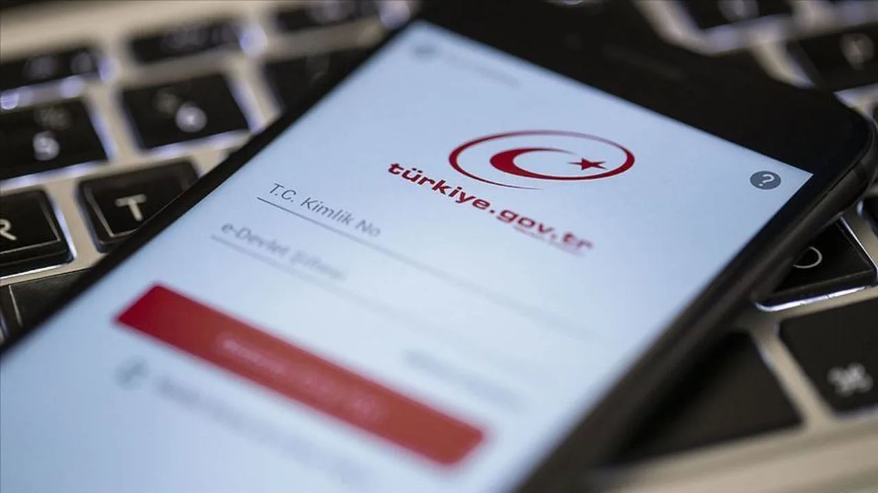 E-Devlet’te bu harfleri görüyorsanız dikkat: Emekli maaşı iptal edilebilir
