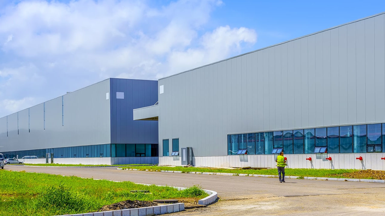 Dev fabrika icradan satışta: 388 milyonluk fiyatı dudak uçuklattı