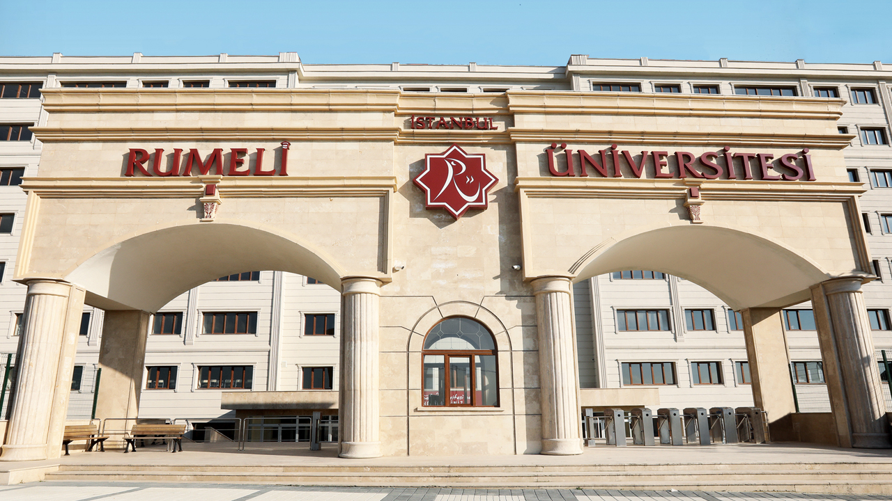 Akademik kariyer hedefleyenler dikkat: İstanbul Rumeli Üniversitesi personel alacak! İşte aranan özel şartlar ve takvim
