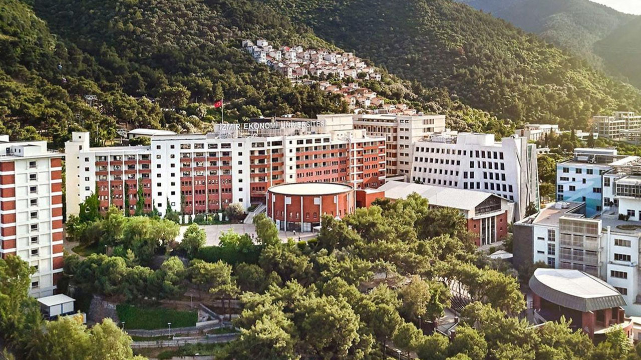 Akademik kadro açıldı: İzmir Ekonomi Üniversitesi alım yapıyor!