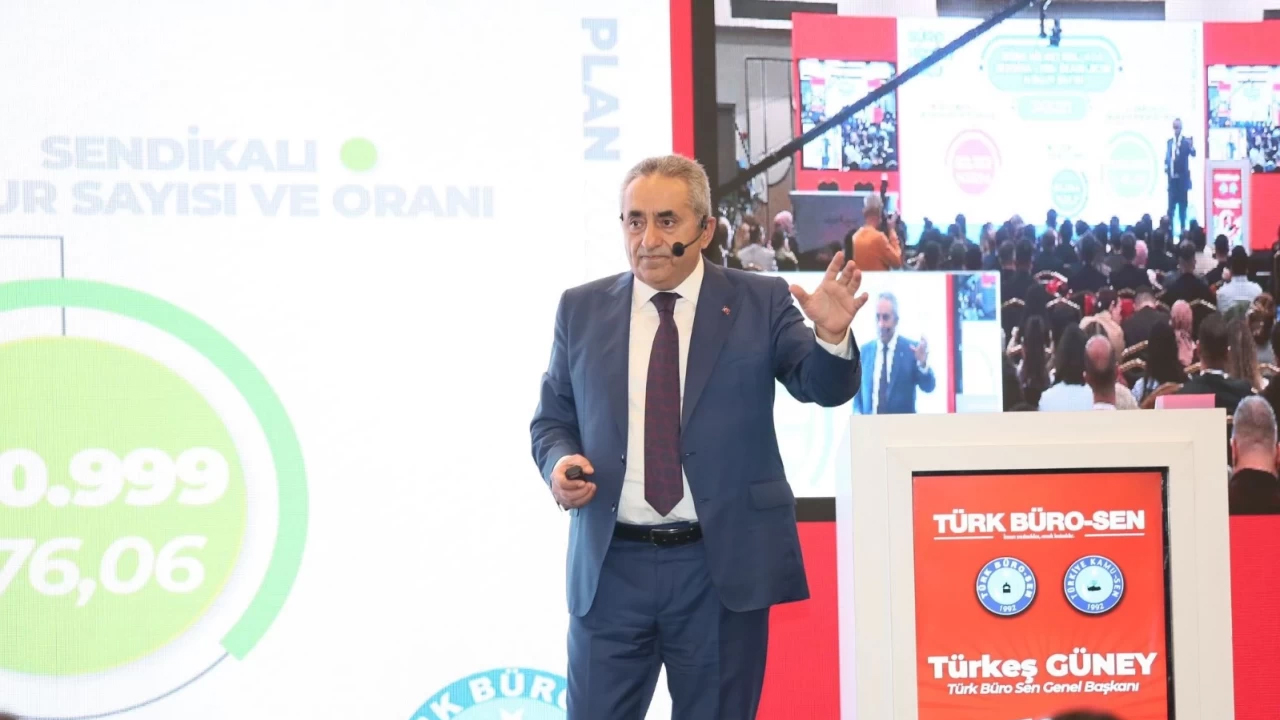Türk Büro-Sen’den kamu personeli açıklaması: “Eğitim ve yetkinin hakkını arıyoruz”