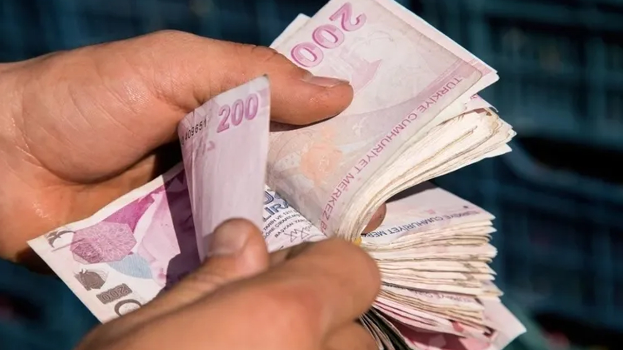 Memura bayram ikramiyesi ve maaşlara enflasyon ayarı: Türk Büro-Sen’den kritik talep!