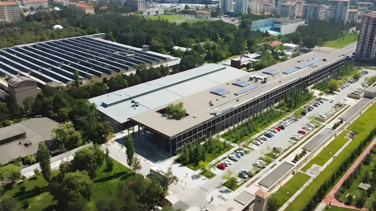 AGÜ’den yüksek puanlı alım: 85 YDS şartı dikkat çekti!