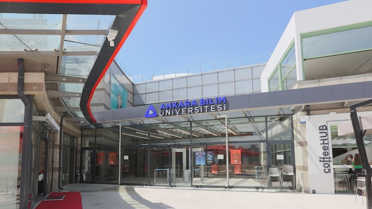 Ankara Bilim Üniversitesi öğretim kadrosunu genişletiyor: Başvurular için geç kalmayın!