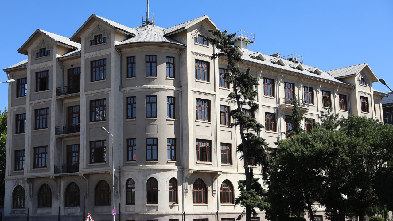 Ankara Medipol Üniversitesi öğretim üyesi alımı yapacak