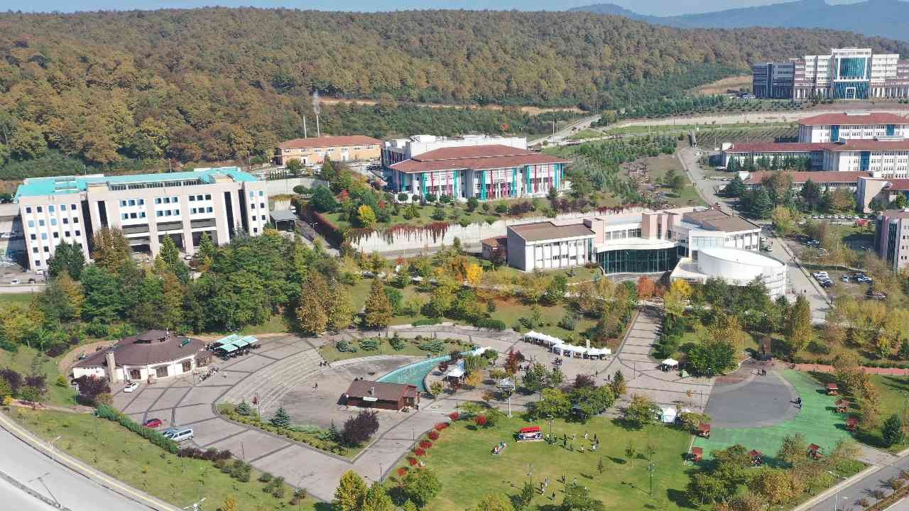 Düzce Üniversitesi’nden 24 personel alımı: Başvurular e-Devlet üzerinden