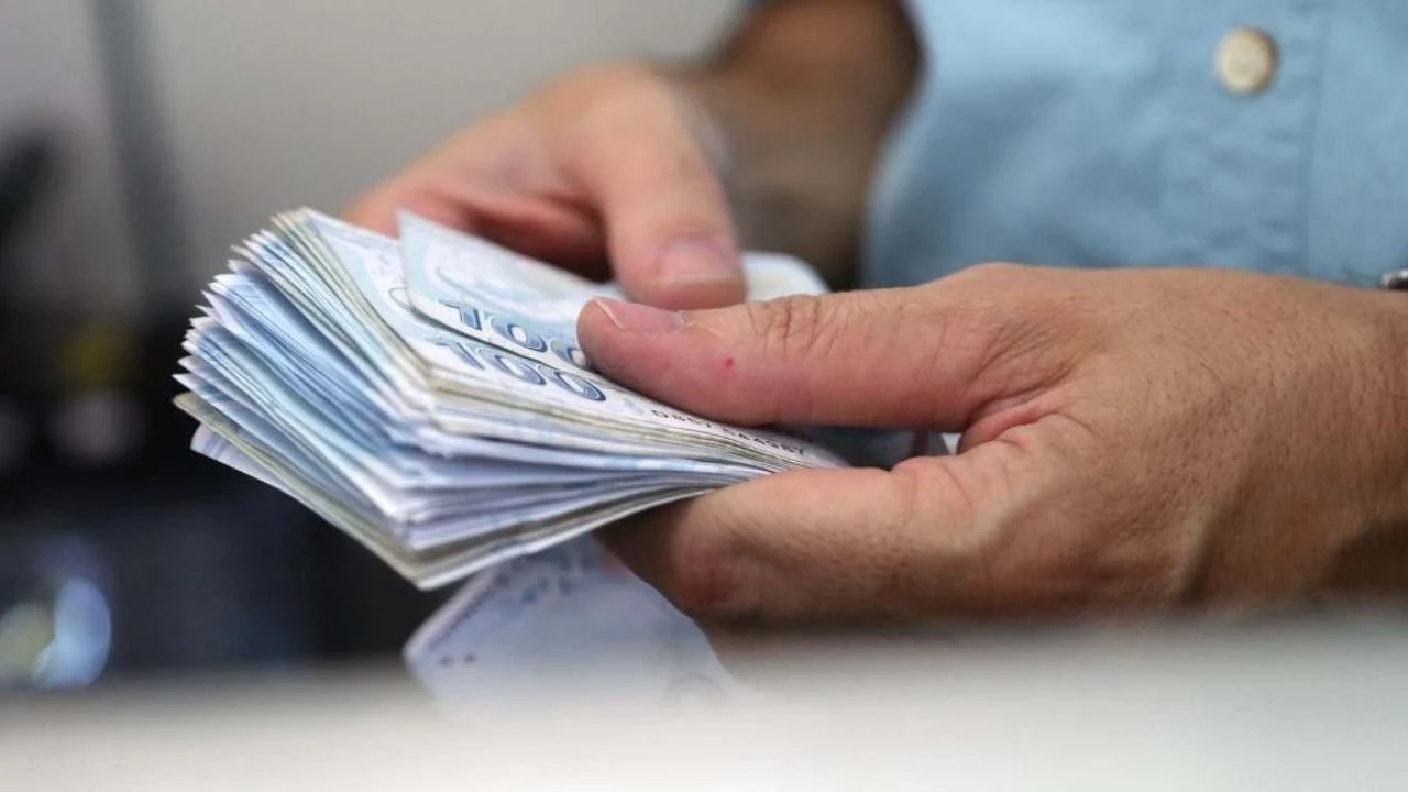 Emekli ikramiyeleri belli oldu: 30 yıl çalışan memur ne kadar alacak?