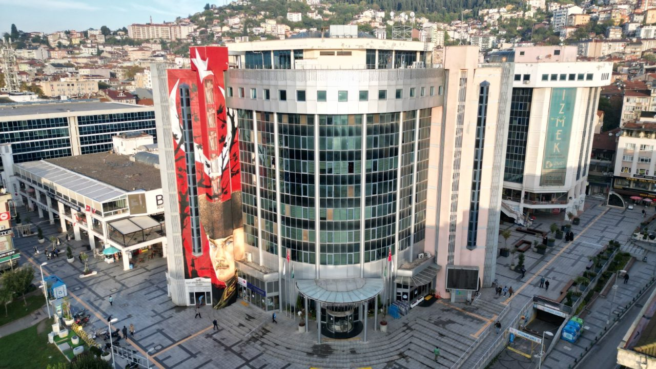 İzmit’te 50 kişilik dev alım: Silahlı güvenlik kartı olanlar için belediye iştirakinde iş fırsatı!