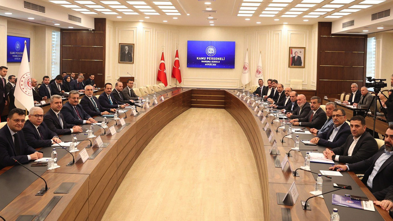 KPDK toplanıyor: Memur talepleri masaya geliyor