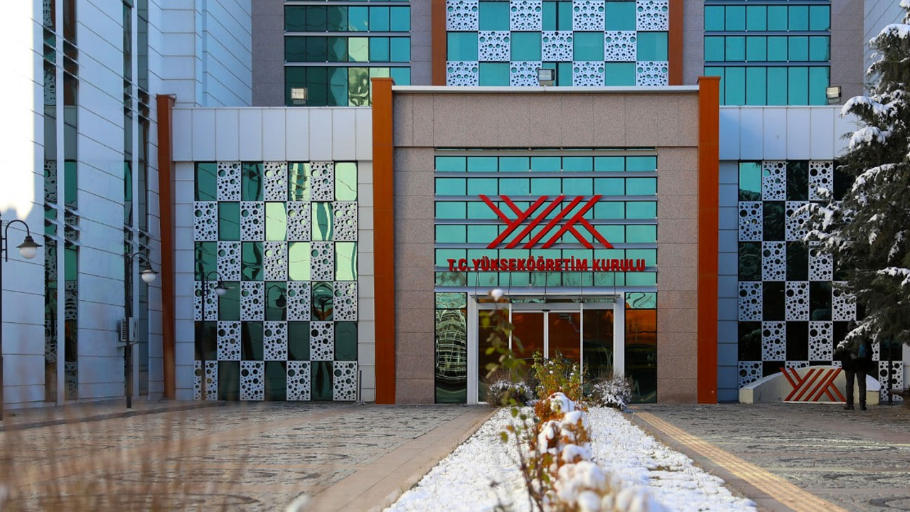 KPSS ile mülakatsız kamu alımı: YÖK 35 personel alacak! Başvurular başladı