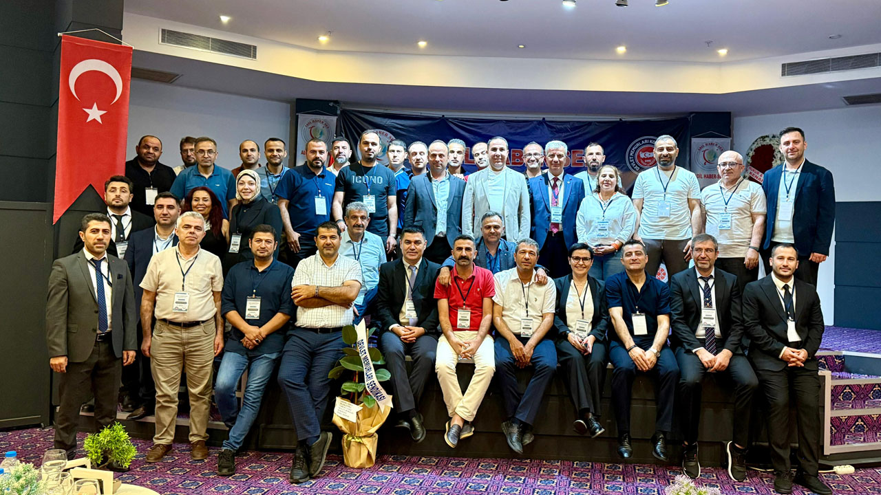Adil Haber-Sen’den mücadele manifestosu: “PTT çalışanlarına yeniden umut olduk”