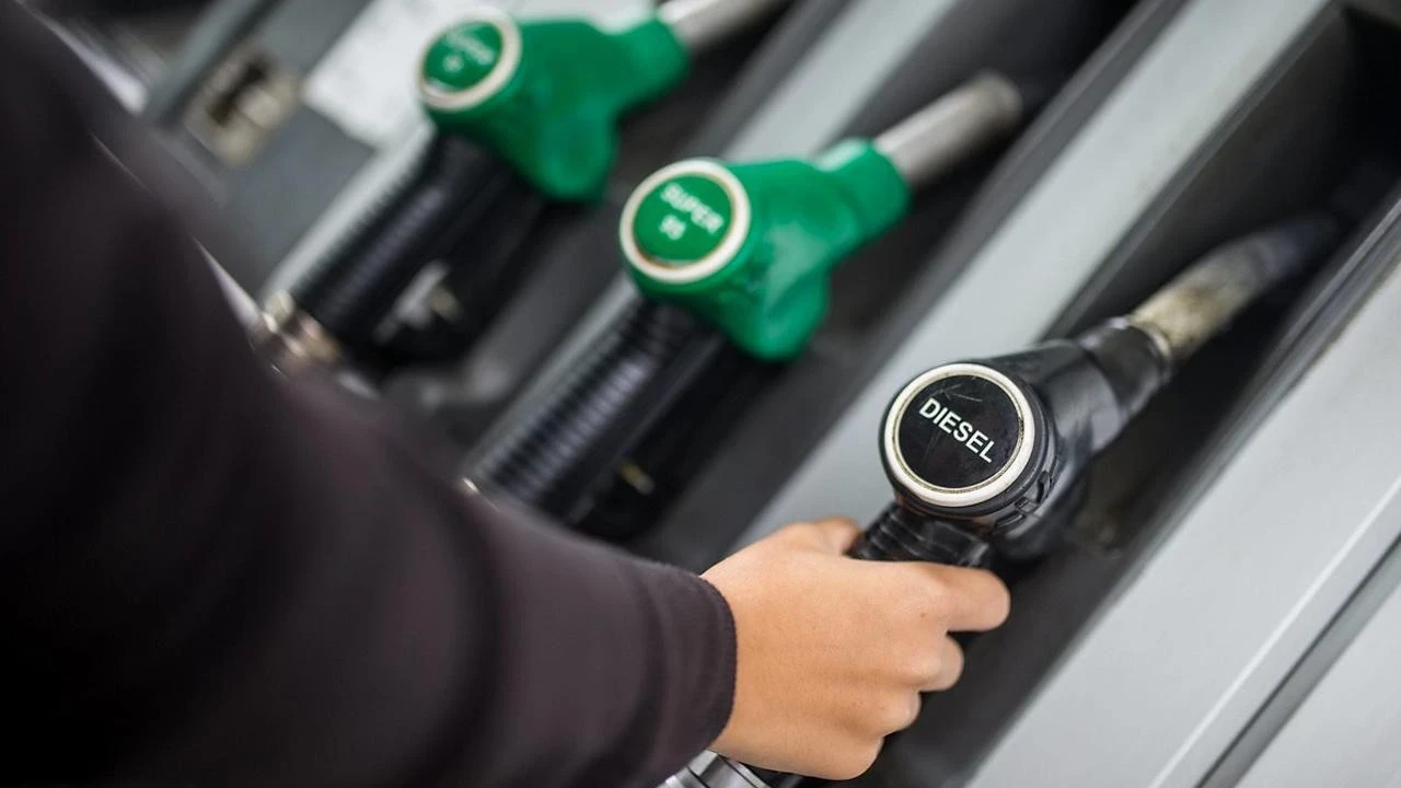 Motorin Fiyatlarına Büyük Zam: 100 TL’yi Aştı